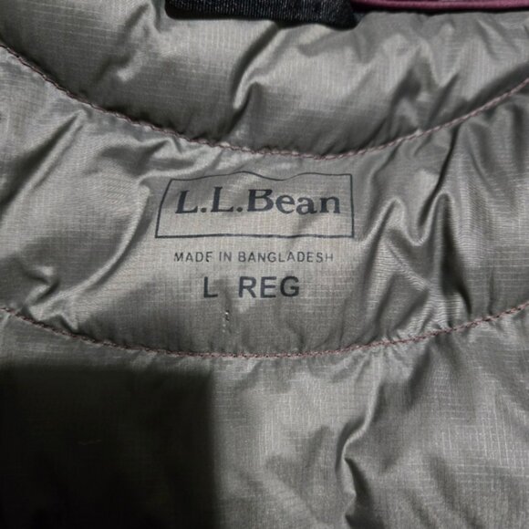 L.LBean Women's Ultralight 850 Down Hooded Coat Three Quarter Length Dark Plum L - Picture 9 of 16